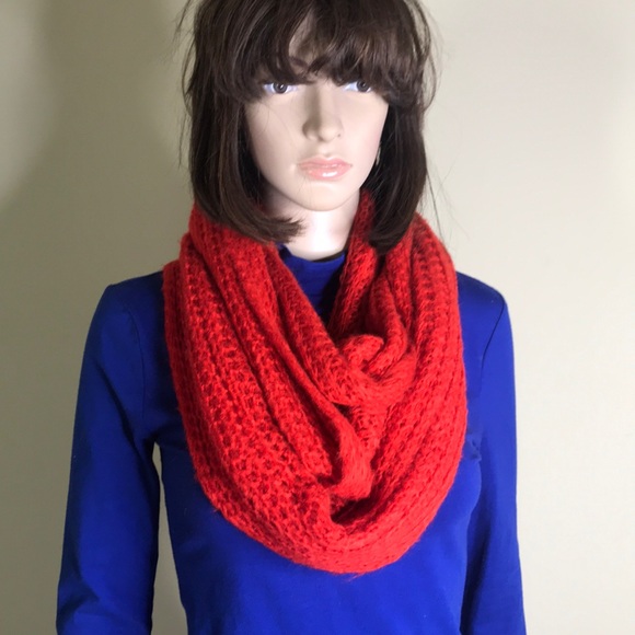 Cotton On Red Scarf 🧣 Brand New - Picture 2 of 5